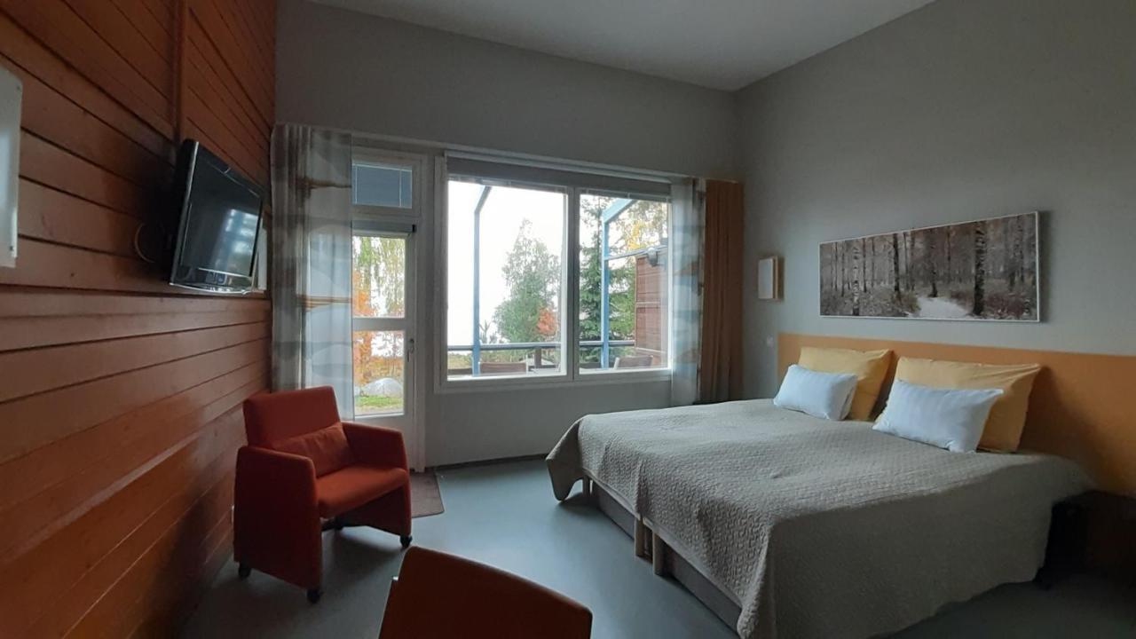 Jokiniemen Matkailu Hotel Alapitkä Exterior photo